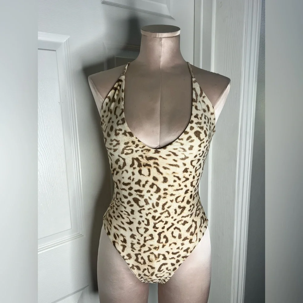 NWT Mikoh Thalia Roam Leopard Print One Piece Swim Swimsuit Sz M - Picture 3 of 11